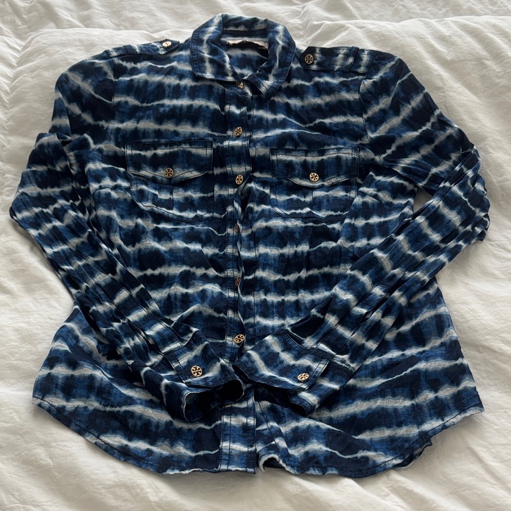 Tory Burch Button-Up Shirt 💕